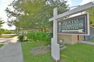 Jefferson-Arms-exterior-sign-1723-1200w